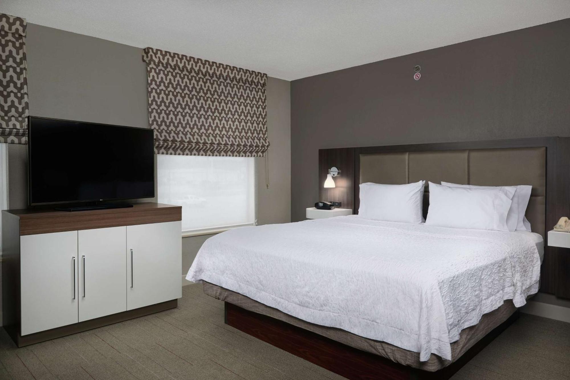 Hampton Inn & Suites Oxford-Anniston Екстер'єр фото