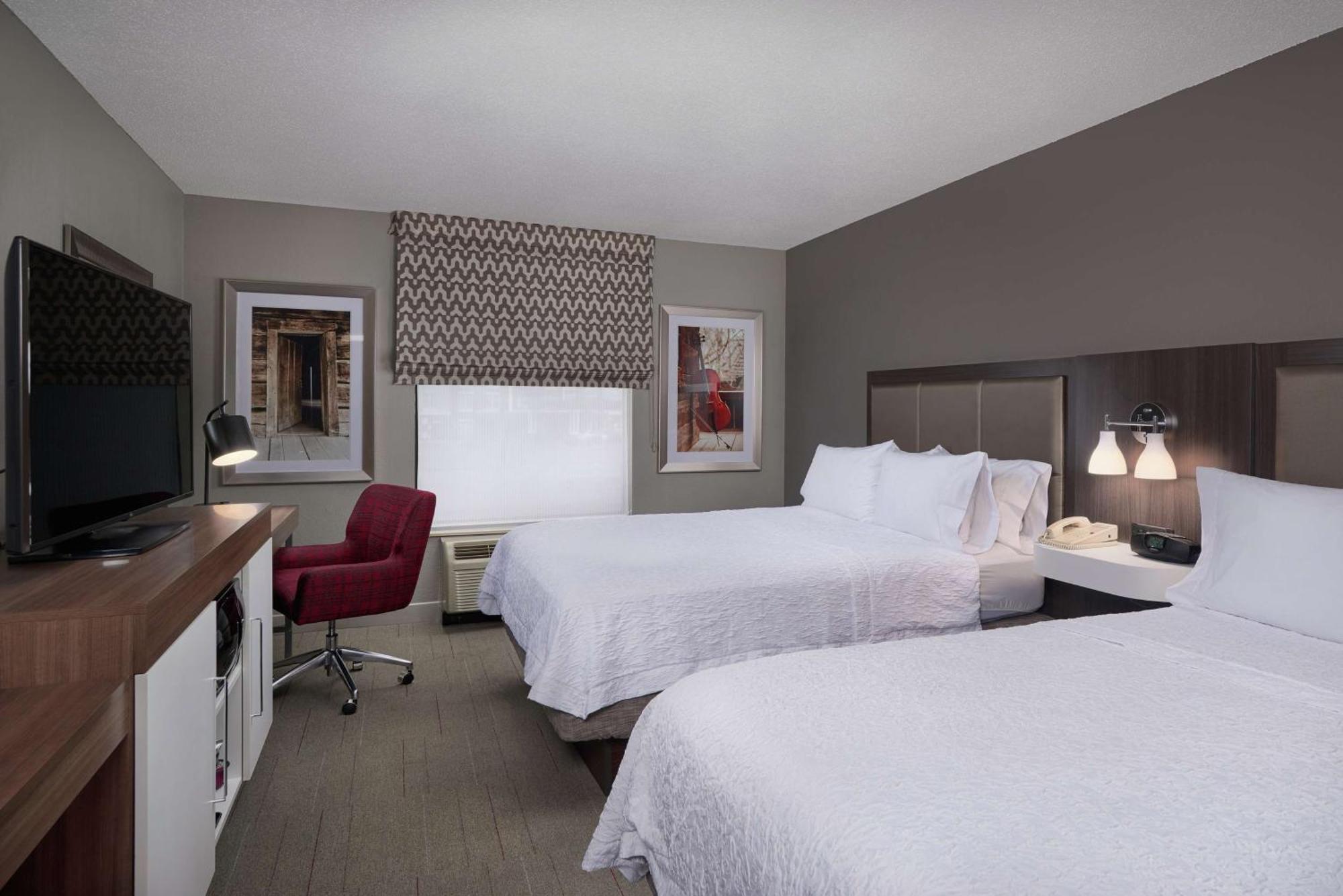 Hampton Inn & Suites Oxford-Anniston Екстер'єр фото