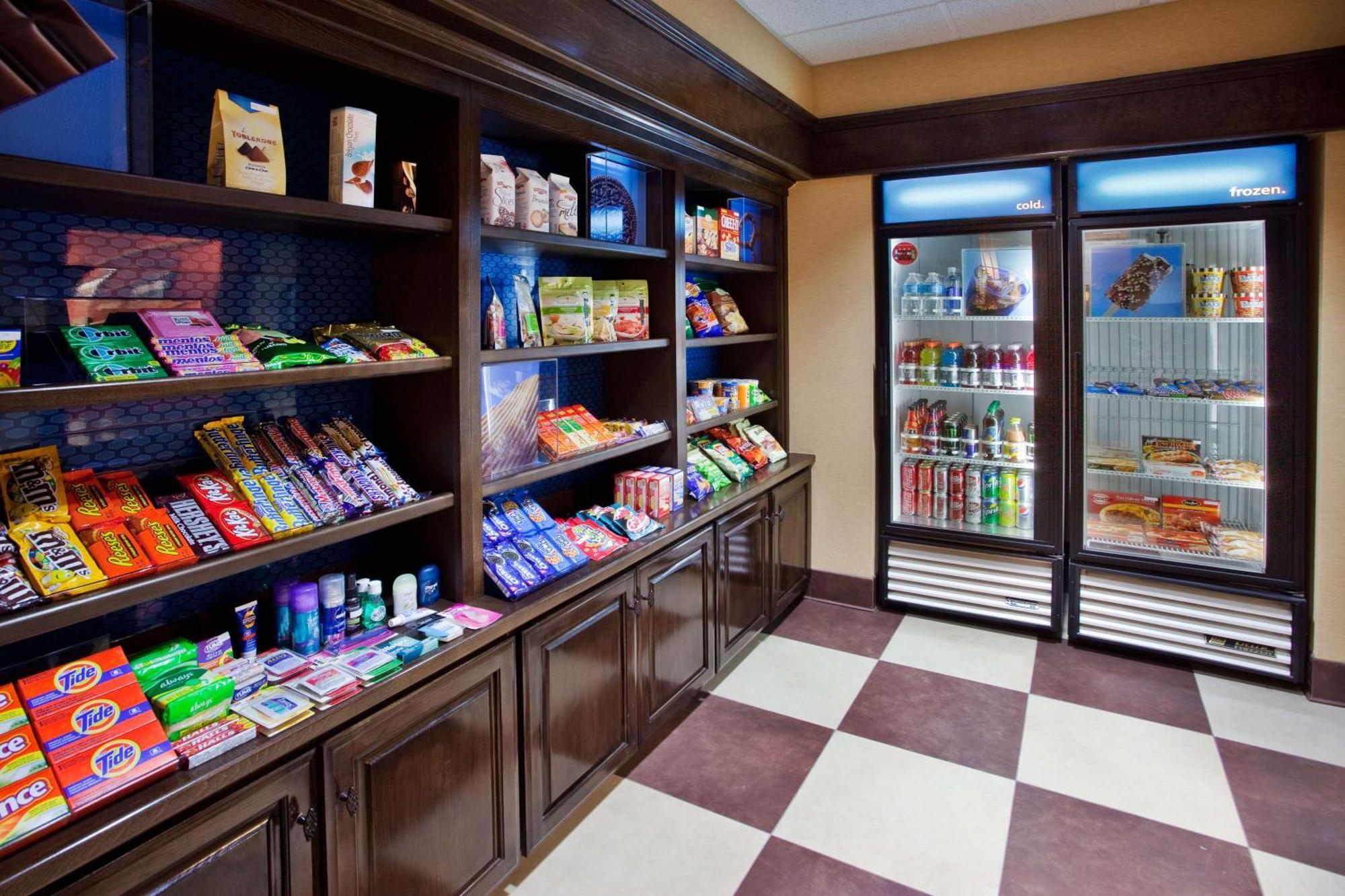 Hampton Inn & Suites Oxford-Anniston Зручності фото