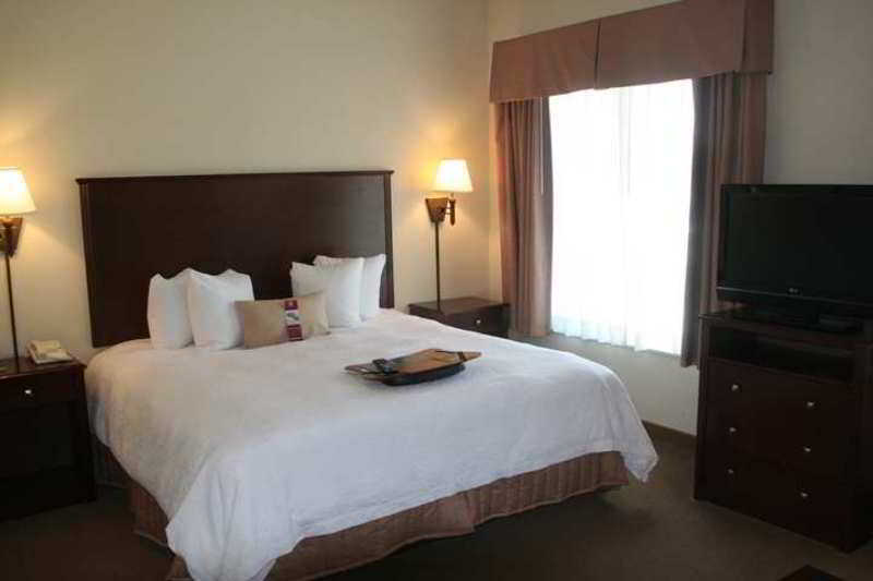 Hampton Inn & Suites Oxford-Anniston Екстер'єр фото